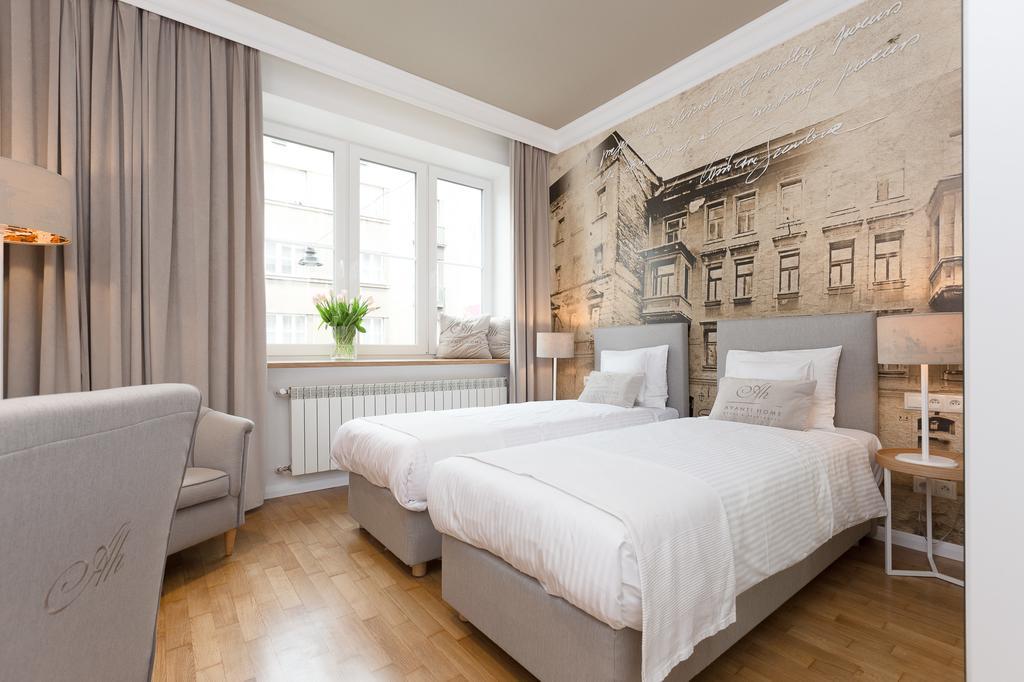 Avanti Home Krakow Exterior photo